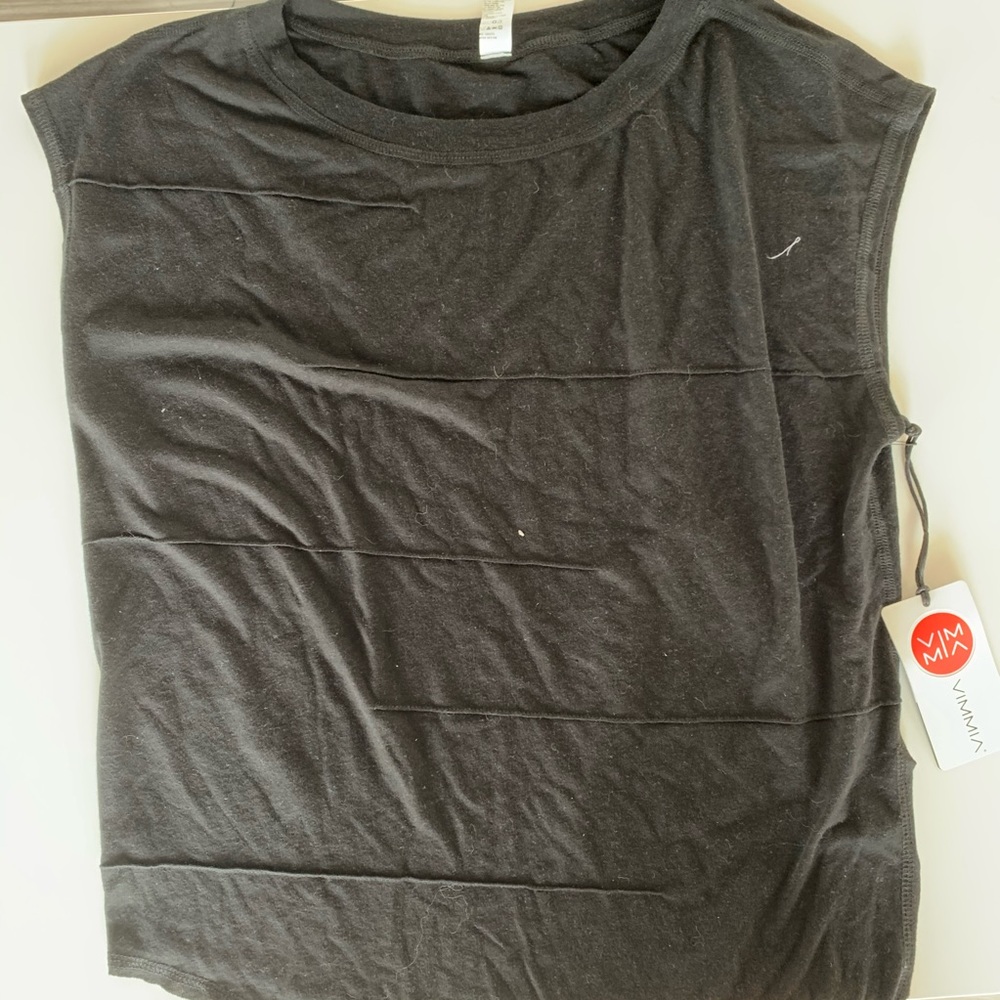 Vimmia Pacific Pintuck Short Sleeve Top